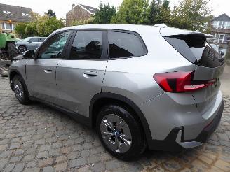 BMW iX1 20 eDrive picture 7