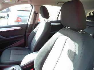 BMW X1 SDrive 16d picture 11