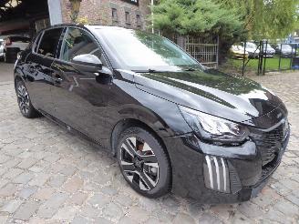 Peugeot 208 Hybrid 100 Allure picture 4
