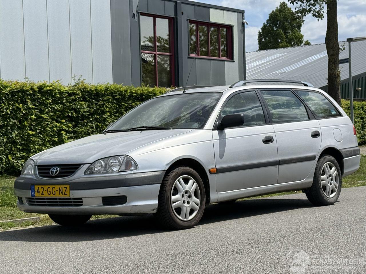 Toyota Avensis 1.8-16V AIRCO
