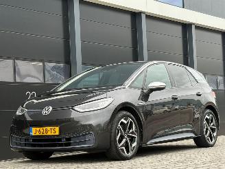 occasion passenger cars Volkswagen ID.3 First Plus 58 kWh Camera Clima PDC 2020/10