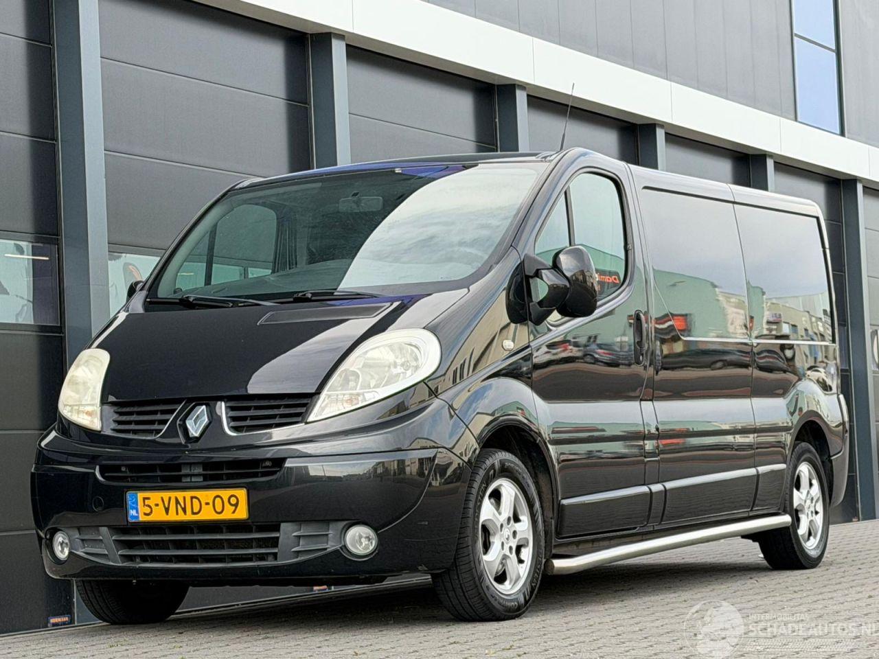 Renault Trafic 2.0 dCi L2-H1 Navi Airco 3-PERS