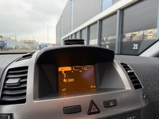 Opel Zafira 2.2 Essentia Navi Airco 7-PERS picture 10