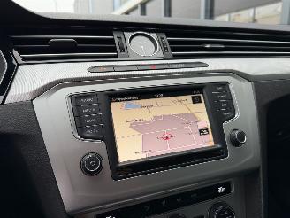 Volkswagen Passat 1.6 TDI Navi Clima Keyless EURO-6 picture 9