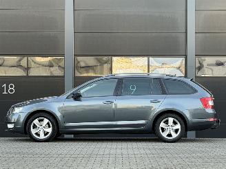 Skoda Octavia 1.6 TDI Navi Clima PDC picture 5