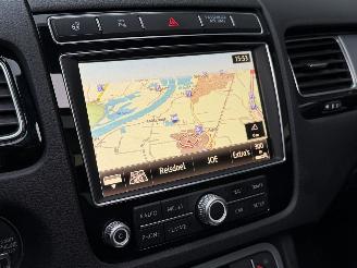 Volkswagen Touareg 3.0 TDI R-Line Pano Camera Euro-6 picture 12