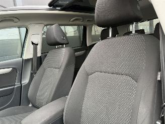 Volkswagen Passat 1.6 TDI BlueMotion panorama Navi Clima picture 8