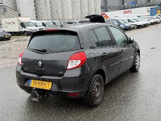 Renault Clio 1.5 dCi Night & Day Navi Clima picture 3