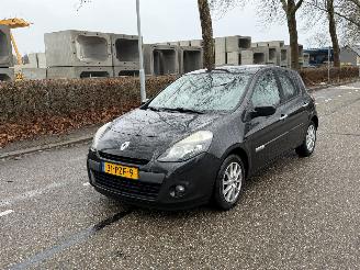 Ocazii autoturisme Renault Clio 1.5 dCi Navi Airco 2011/4