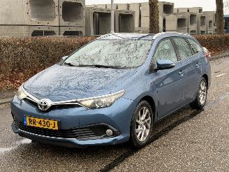 voitures voitures particulières Toyota Auris Touring Sports 1.6d Navi Camera Clima 2016/8