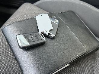 Volkswagen Passat 2.0 TDI 150 PK Navi Clima EURO-6 picture 16