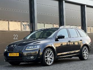 ocasión turismos Skoda Octavia 1.6 TDI Xenon Navi CLima PDC 2014/4