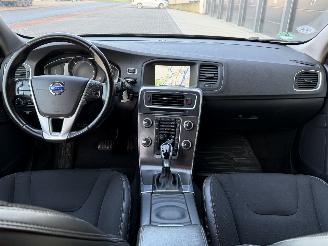 Volvo V-60 Cross Country 2.0 D4 Navi Clima EURO-6 picture 7