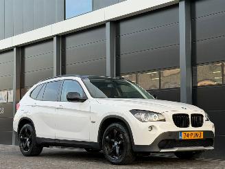 BMW X1 18d Executive Clima PDC Navi picture 2