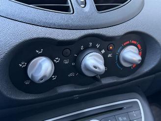 Renault Twingo 1.5 dCi Collection picture 12