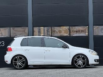 Volkswagen Golf 1.6 TDI Style Dak Clima Navi picture 3
