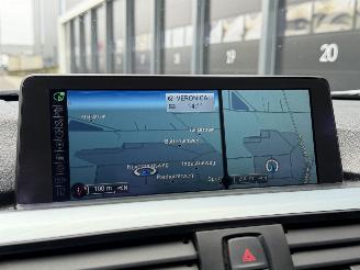 BMW 3-serie 320d Sport Line Navi Clima PDC picture 9