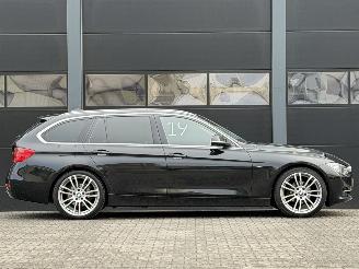 BMW 3-serie 320d Sport Line Navi Clima PDC picture 3