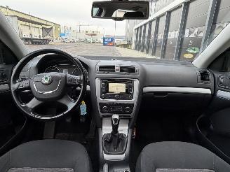 Skoda Octavia 1.6 TDI Dak Navi Clima PDC picture 7