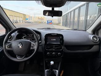 Renault Clio 1.5 dCi Ecoleader Limited EURO-6 picture 7