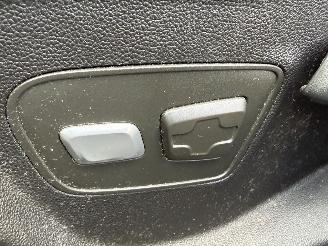 Renault Mégane 1.2 TCe Bose Navi Camera Clima picture 9