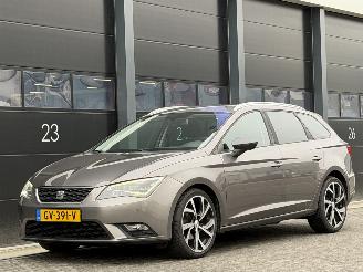 Tweedehands auto Seat Leon ST 1.6 TDI Camera Xenon EURO-6 2015/10