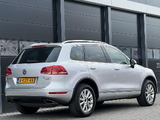 Volkswagen Touareg 3.0 TDI Leer Xenon PDC Navi picture 4