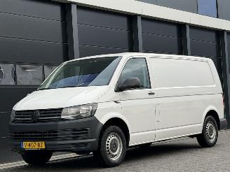 ojeté vozy dodávky Volkswagen Transporter 2.0 TDI L2-H1 Airco EURO-6 2017/1