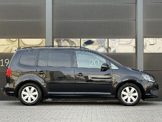 Volkswagen Touran 1.2 TSI Clima picture 3