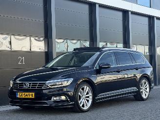 ocasión turismos Volkswagen Passat 1.6 TDI R-Line Pano Virtual-Cockpit EURO-6 2015/6