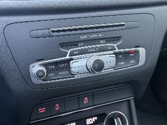 Audi Q3 2.0 TDI Navi Clima Xenon EURO-6 picture 10