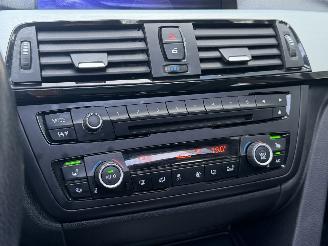 BMW 3-serie 330d Hade-Up Pano Leer Xenon picture 12