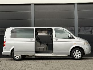 Volkswagen Transporter 2.5 TDI L2-H1 DC 5-PERS * MARGE * picture 4