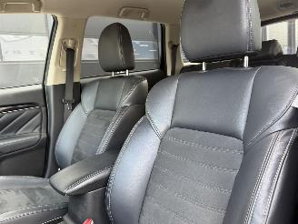 Mitsubishi Outlander 2.4 PHEV Pure Leer Camera Xenon picture 8