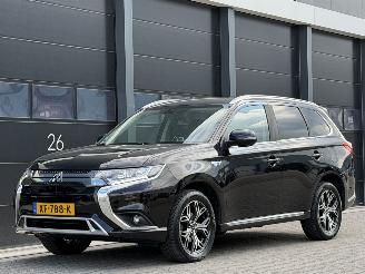 Käytettyjen passenger cars Mitsubishi Outlander 2.4 PHEV Pure Leer Camera Xenon 2018/12