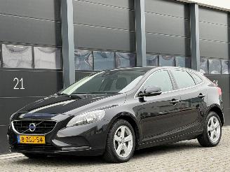 ocasión turismos Volvo V-40 1.6 D2 Summum Leer Navi Clima 2014/12