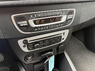 Renault Mégane 1.6 Dynamique Navi CLima picture 11
