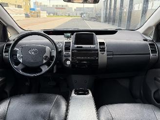 Toyota Prius 1.5 VVT-i picture 7