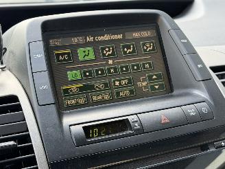 Toyota Prius 1.5 VVT-i picture 9
