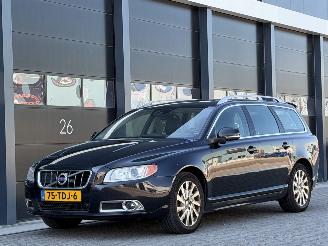  Volvo V-70 2.0 D3 Xenon Dak Leer PDC 2012/1