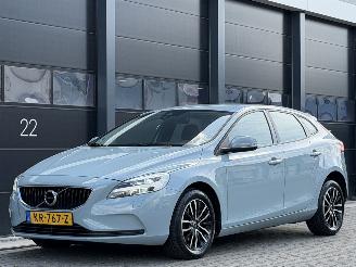 Tweedehands auto Volvo V-40 2.0 D2 Harman/Kardol Xenon Euro-6 2016/11