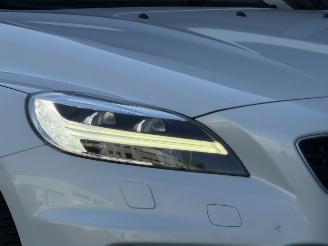 Volvo V-40 2.0 D2 R-Design Harman/Kardon AUTOMAAT picture 14