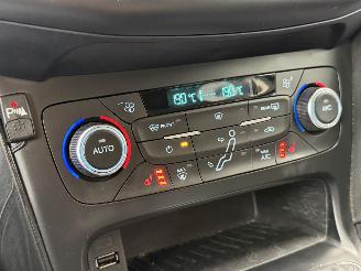 Ford Focus 1.5 TDCI Titanium Camera Clima EURO-6 picture 12