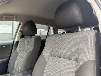 Toyota Avensis 2.0 D-4D Navi Clima Camera picture 8
