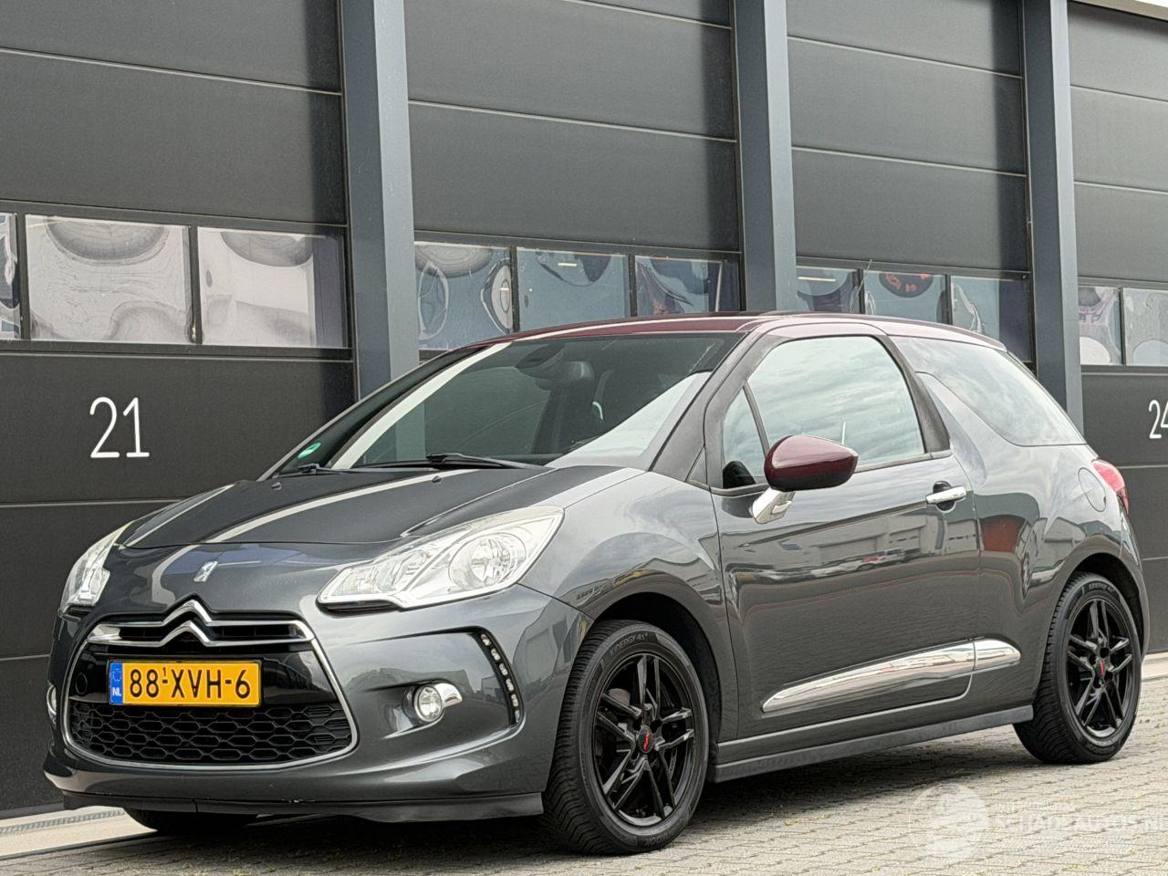 Citroën DS3 1.4 e-HDi Chic Clima Navi AUTOMAAT