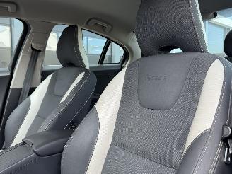 Volvo S-60 2.0 D4 R-Design Navi Clima PDC picture 8