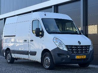 Renault Master 2.3 dCi L2H2 3-PERS picture 2