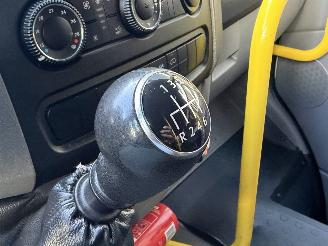 Volkswagen Crafter 2.0 TDI 9-PERS Rolstoellift picture 15