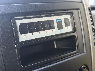 Volkswagen Crafter 2.0 TDI 9-PERS Rolstoellift picture 12