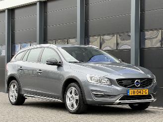 Volvo V-60 Cross Country 2.0 D4 Navi Clima EURO-6 picture 2